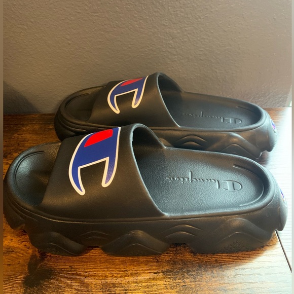 Champion Platform Slides - Picture 3 of 5